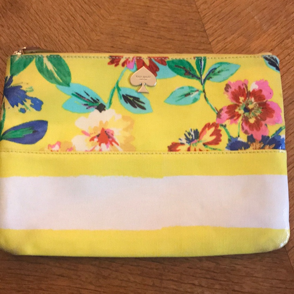 Kate spade fabric flicker pouch